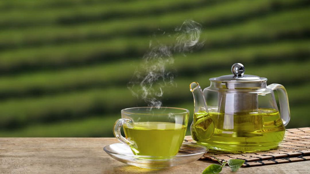 Uống trà xanh không những giảm cân mà còn tốt cho cơ thể
